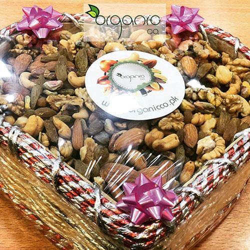 Heart Gift Basket - Organic Co