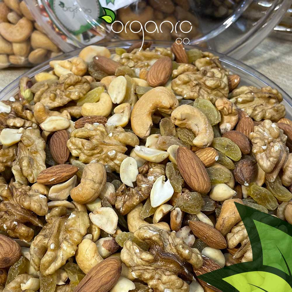 Organic Trail Mix (With Peanuts) - Organic Co