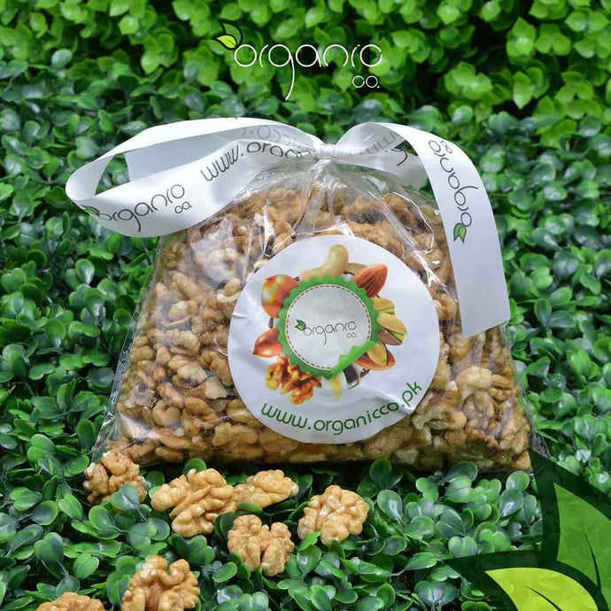 Gilgit/Dir Walnuts (VIP Akhrot Unshelled) - Organic Co